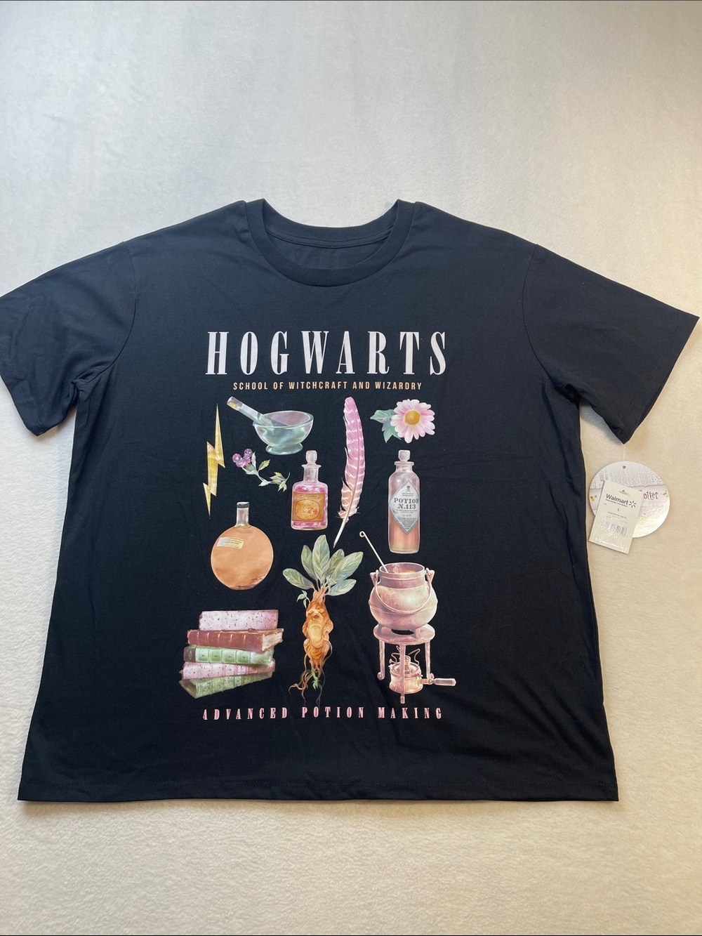 HARRY POTTER SIZE JR. L Hogwarts "Advanced Potion Making" Graphic Tee - Black